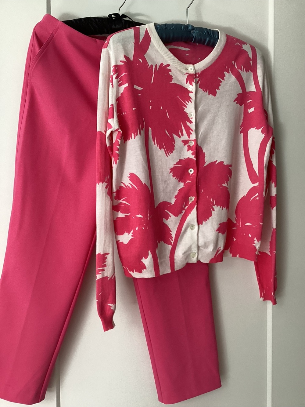 Moschino cardigan .